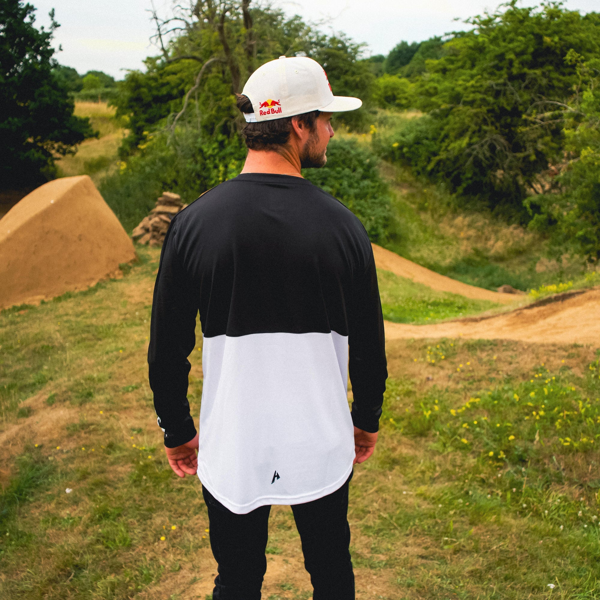 Cadence Long Sleeve Jersey | Black - HELFARE