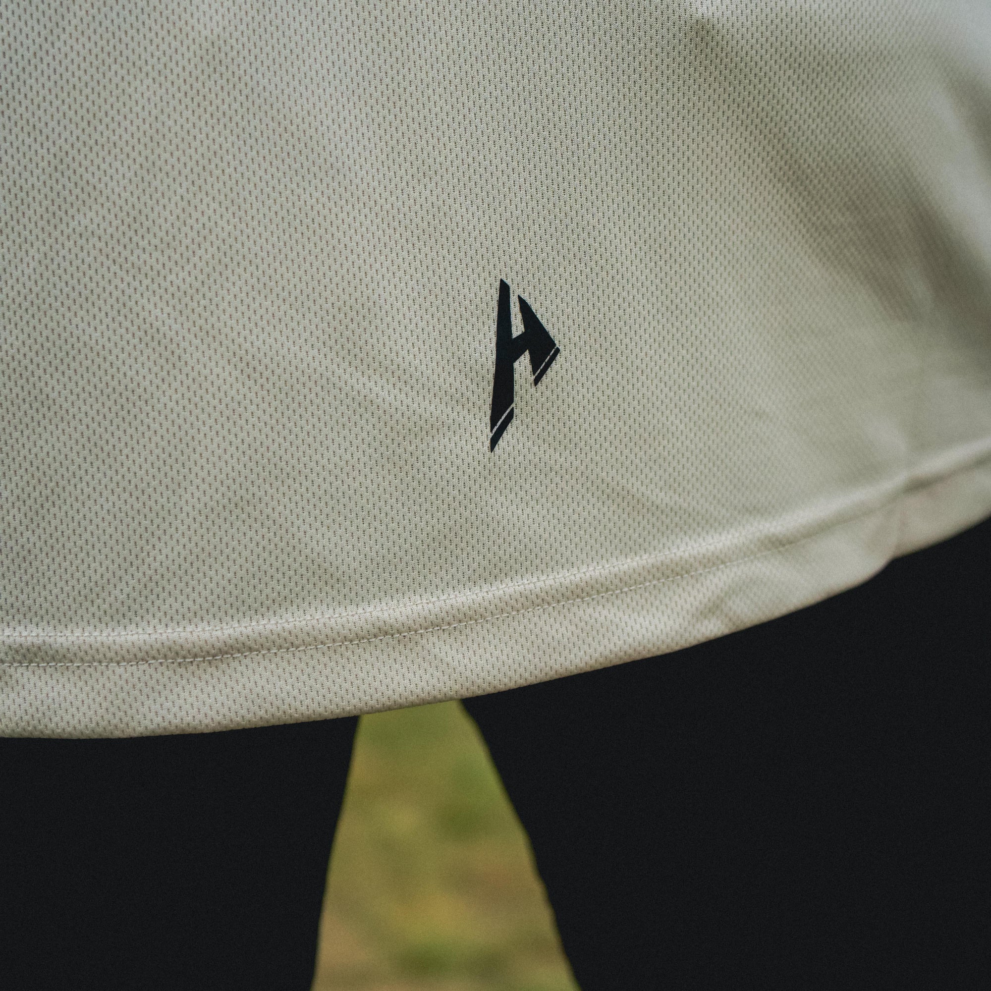 Cadence Long Sleeve Jersey | Sand - HELFARE